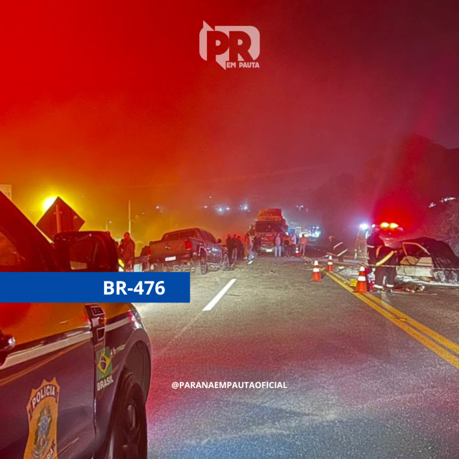 A tragédia envolveu uma caminhonete e um automóvel e resultou na morte de três pessoas da mesma família: o pai, a mãe e uma criança de aproximadamente dois anos de idade.